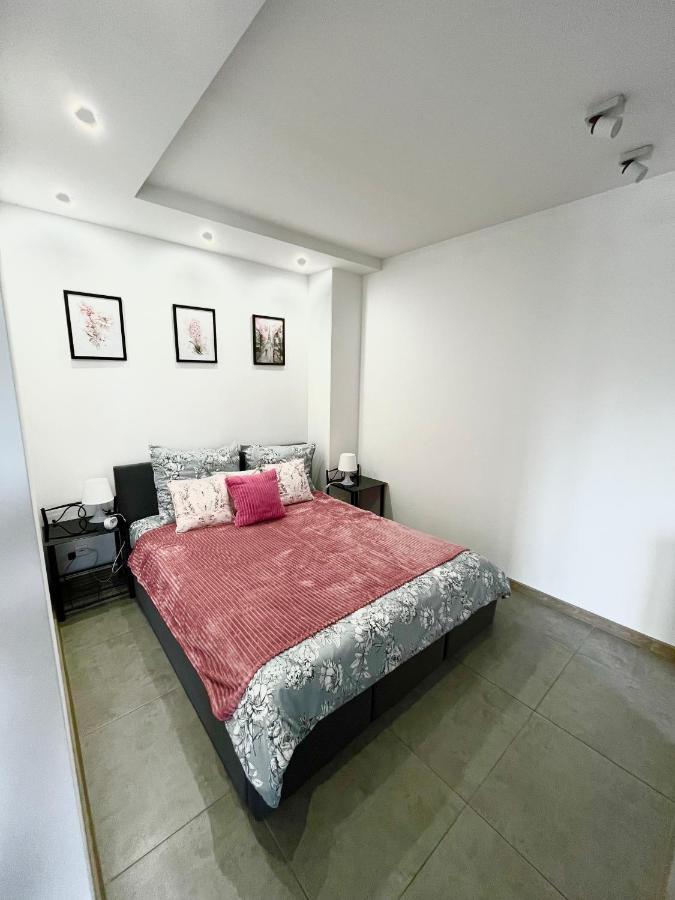 Apartament Studio Platan Svinoústí Exteriér fotografie