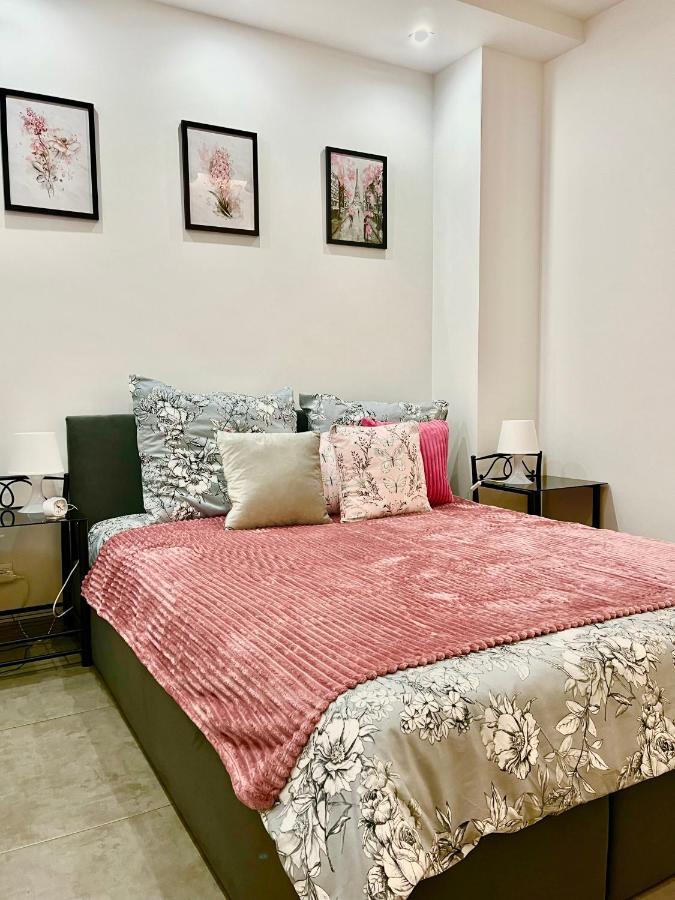 Apartament Studio Platan Svinoústí Exteriér fotografie
